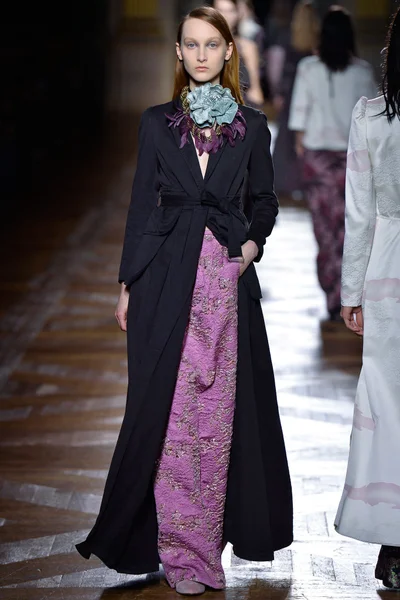 Look 55